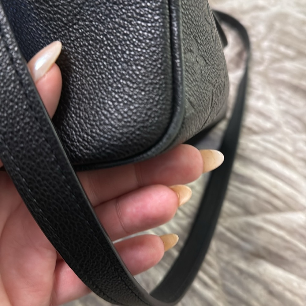 Louis Vuitton Empreinte Soft Leather Speedy 30 ~ Preloved - Picture 8 of 17